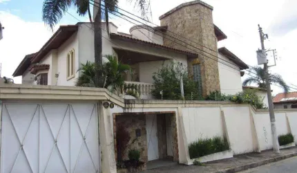 Sobrado para venda em Vila Rosália de 359.00m² com 3 Quartos, 3 Suites e 4 Garagens