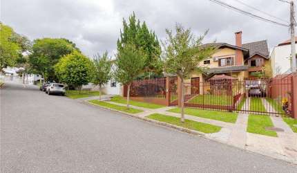 Casa para venda em Vista Alegre de 440.00m² com 5 Quartos, 3 Suites e 8 Garagens