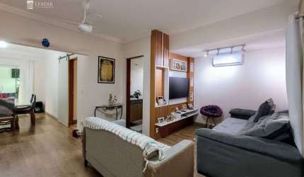 Casa para venda em Jardim Rubi de 235.00m² com 4 Quartos, 3 Suites e 2 Garagens