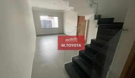 Sobrado para venda em Jardim Vila Galvão de 132.00m² com 3 Quartos, 3 Suites e 4 Garagens