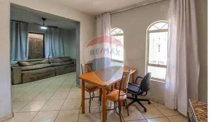 Casa para venda em Jardim América de 121.00m² com 4 Quartos e 1 Garagem