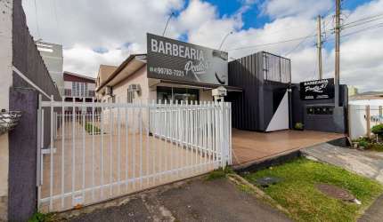 Casa para venda em Capão Raso de 268.00m² com 3 Quartos e 4 Garagens