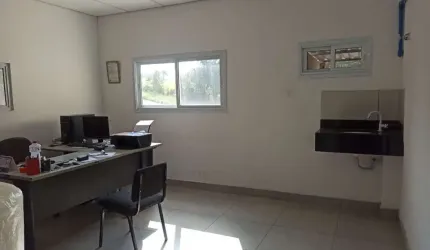 Galpão / Depósito / Armazém para venda em Parque São Matheus de 300.00m² com 3 Garagens