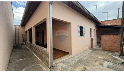 Casa para venda em Jardim Amanda Ii de 100.00m² com 2 Quartos e 3 Garagens