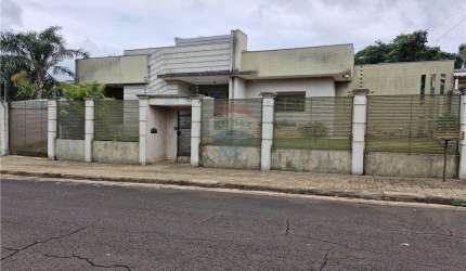 Casa para venda em Vila Residencial A de 413.00m² com 7 Quartos e 3 Suites