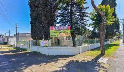 Terreno para venda em Hauer de 588.00m²