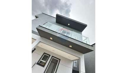 Casa de Condomínio para alugar em Residencial Real Park de 260.00m² com 4 Quartos e 2 Suites