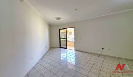 Apartamento para alugar em Jardim Ouro Verde de 100.00m² com 3 Quartos, 1 Suite e 2 Garagens