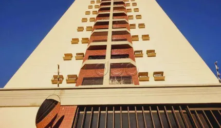 Apartamento para alugar em Alto de 140.00m² com 3 Quartos, 1 Suite e 2 Garagens