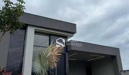 Casa de Condomínio para venda em Chácaras Alvorada de 225.00m² com 3 Quartos, 3 Suites e 4 Garagens