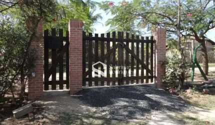 Chácara para venda e aluguel em Jardim Dos Laranjais de 3000.00m² com 3 Quartos