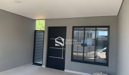 Casa para venda em Jardim Regente de 130.00m² com 3 Quartos e 2 Garagens