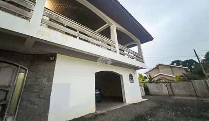 Sobrado para venda em Centro de 350.00m² com 3 Quartos, 1 Suite e 2 Garagens