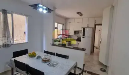 Sobrado para venda em Vila Moinho Velho de 150.00m² com 3 Quartos, 3 Suites e 4 Garagens