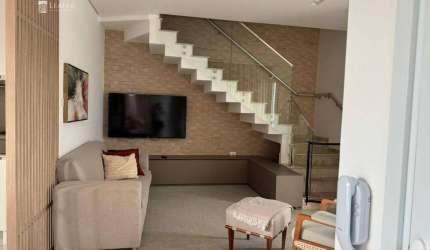 Sobrado para venda em Villa Di Cesar de 176.00m² com 3 Quartos, 1 Suite e 3 Garagens