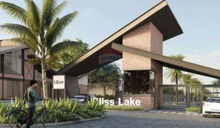 Casa para venda em Chácara Letônia de 65.06m² com 2 Quartos, 2 Suites e 2 Garagens