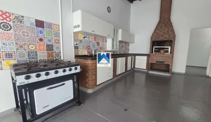 Sobrado para venda em Alto Ipiranga de 200.00m² com 3 Quartos