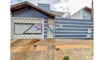 Sobrado para venda em Residencial Ouro Verde de 140.00m² com 3 Quartos e 2 Suites