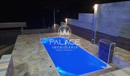 Chácara para venda em Gleba Califórnia de 200.00m² com 2 Quartos e 5 Garagens