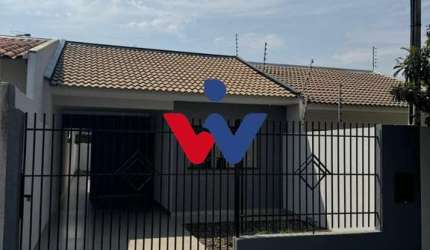 Casa para venda em Parque Tarumã de 70.00m² com 2 Quartos e 2 Garagens