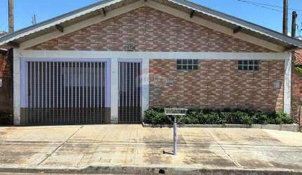 Casa para venda em Jardim Monte Mor de 110.00m² com 3 Quartos e 2 Garagens