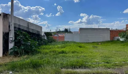 Terreno para venda em Residencial Cedro de 250.00m²