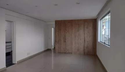 Apartamento para alugar em Castelo de 140.00m² com 4 Quartos, 2 Suites e 2 Garagens