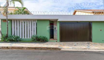 Casa para venda em Ribeirânia de 308.66m² com 5 Quartos, 2 Suites e 2 Garagens