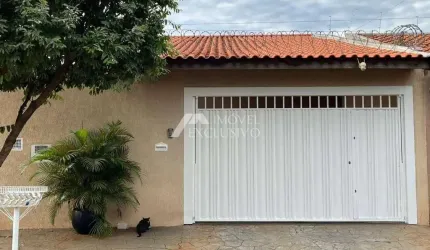 Casa para alugar em Jardim Ouro Branco de 168.00m² com 3 Quartos, 1 Suite e 2 Garagens