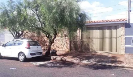 Casa para venda em Jardim Eliana de 104.00m² com 1 Quarto e 8 Garagens