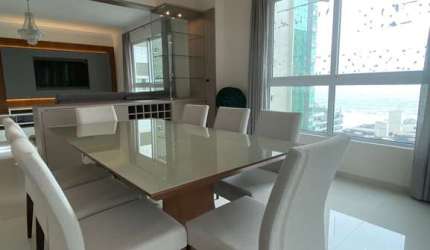 Apartamento para venda em Itapema de 156.00m² com 4 Quartos, 3 Suites e 3 Garagens