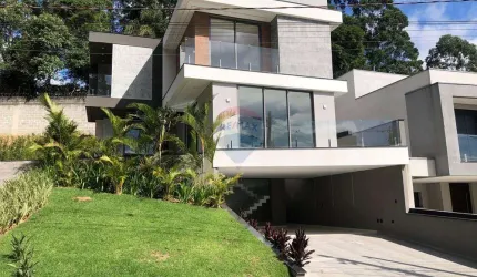 Casa de Condomínio para venda em Residencial Real Park de 295.00m² com 3 Quartos, 3 Suites e 4 Garagens