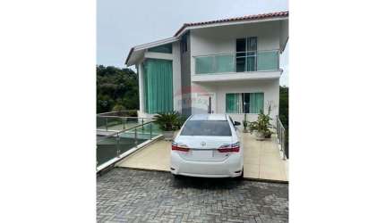 Casa para alugar em Parque Residencial Itapeti de 600.00m² com 5 Quartos e 3 Suites