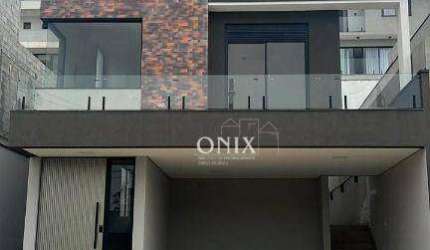 Casa de Condomínio para venda em Mosaico Essence de 210.00m² com 3 Quartos, 3 Suites e 2 Garagens