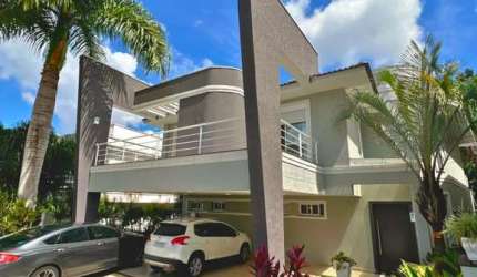 Casa de Condomínio para venda em Campo Comprido de 308.00m² com 5 Quartos, 2 Suites e 3 Garagens