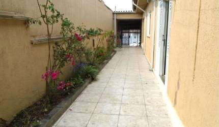Casa para venda em Jardim Universo de 228.00m² com 3 Quartos e 2 Garagens