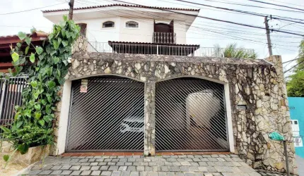 Casa para venda em Jardim Peri Peri de 189.00m² com 4 Quartos, 2 Suites e 2 Garagens