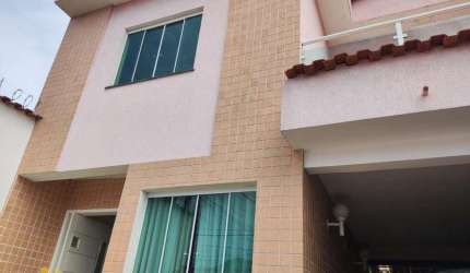 Casa para venda em Vila Ipiranga de 239.00m² com 3 Quartos, 1 Suite e 2 Garagens
