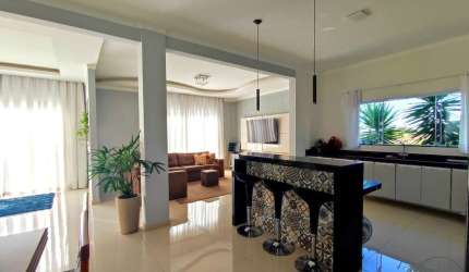Chácara para venda em Park Residencial Convívio de 280.00m² com 5 Quartos, 2 Suites e 10 Garagens