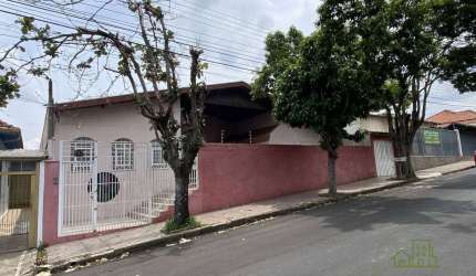 Casa para venda em Vila Dos Lavradores de 330.00m² com 3 Quartos, 1 Suite e 3 Garagens