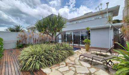Casa para venda em Condomínio Residencial Villa Romana de 336.00m² com 3 Quartos, 3 Suites e 4 Garagens