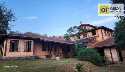 Casa de Condomínio para venda em Aldeia Da Serra de 560.00m² com 3 Quartos, 3 Suites e 2 Garagens