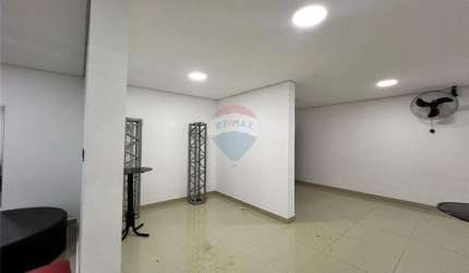 Galpão / Depósito / Armazém para alugar em Jardim Campo Belo de 1601.00m² com 30 Garagens