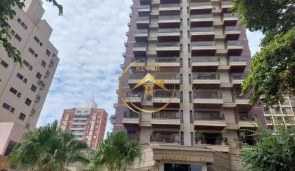 Apartamento para venda em Cambuí de 139.00m² com 3 Quartos, 1 Suite e 2 Garagens