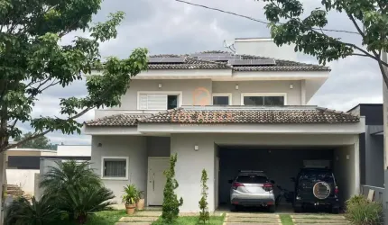 Casa para venda em Condomínio Terras Do Vale de 240.00m² com 3 Quartos, 1 Suite e 4 Garagens