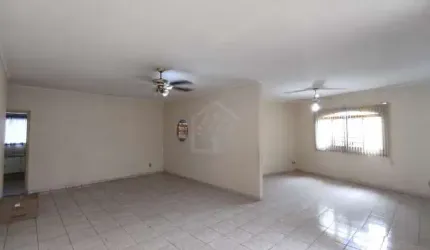 Casa para venda e aluguel em Paraíso de 193.00m² com 3 Quartos, 1 Suite e 2 Garagens