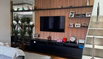 Sobrado para venda em Jardim Das Acácias de 168.00m² com 3 Quartos, 1 Suite e 4 Garagens
