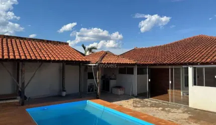 Casa para venda em Jardim Santa Angelina de 322.00m² com 4 Quartos, 4 Suites e 4 Garagens