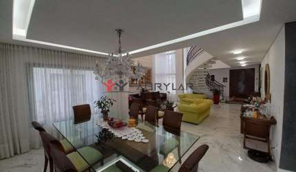 Casa de Condomínio para venda em Medeiros de 456.00m² com 5 Quartos, 5 Suites e 8 Garagens