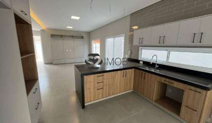 Casa de Condomínio para alugar em Jardim Santa Helena de 124.00m² com 3 Quartos, 1 Suite e 2 Garagens